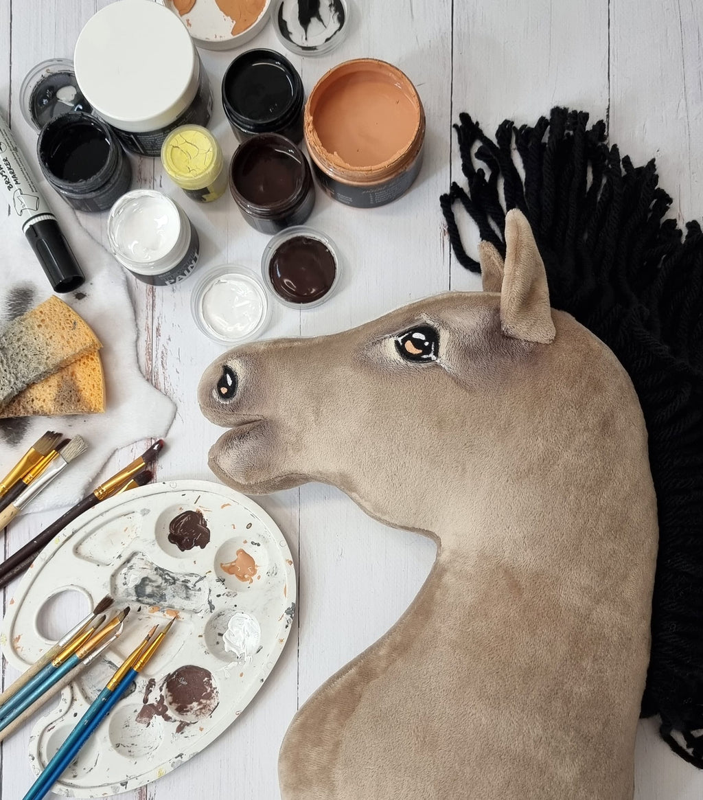 Horse on a stick Super Hobby Horse Premium - dun horse A3
