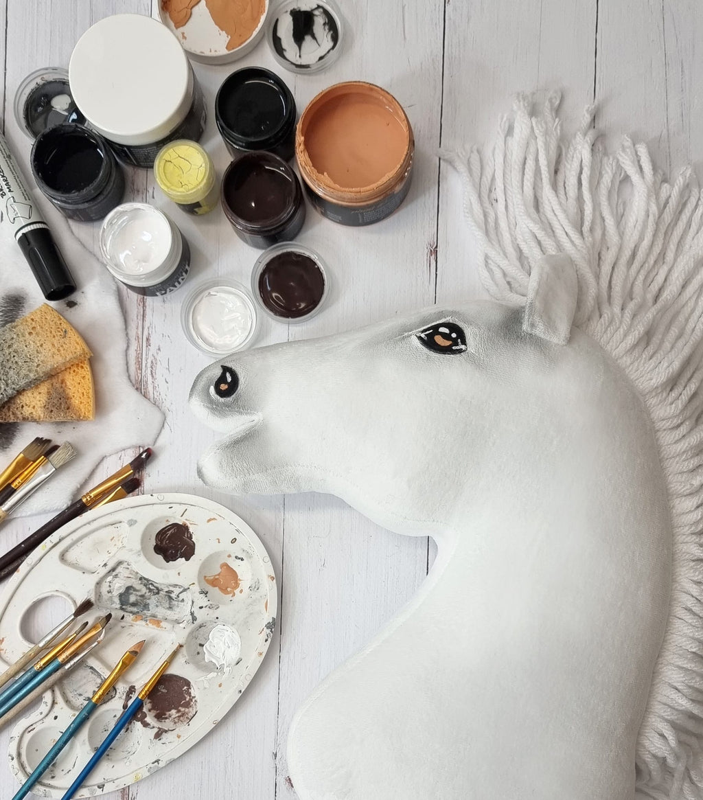 Horse on a stick Super Hobby Horse Premium - white A3