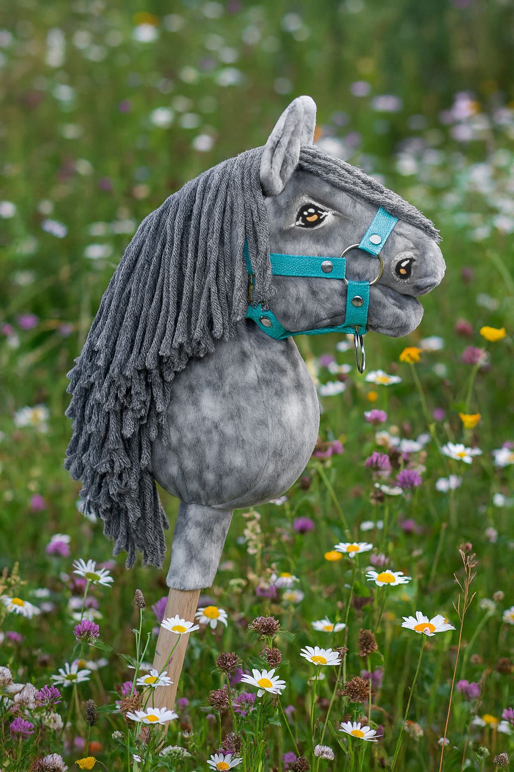 Horse on a stick Super Hobby Horse Premium dapple grey horse with a grey mane A5
