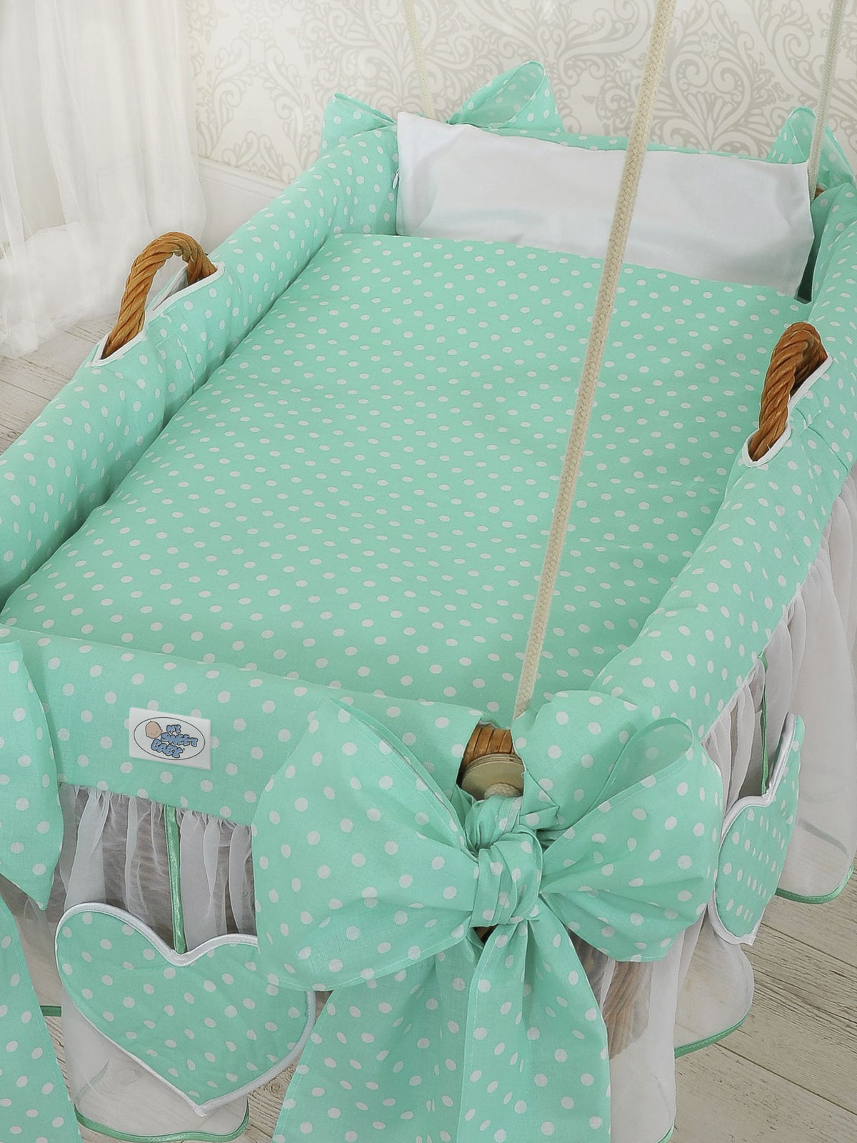Moses Basket Hanging crib - Mint green dots