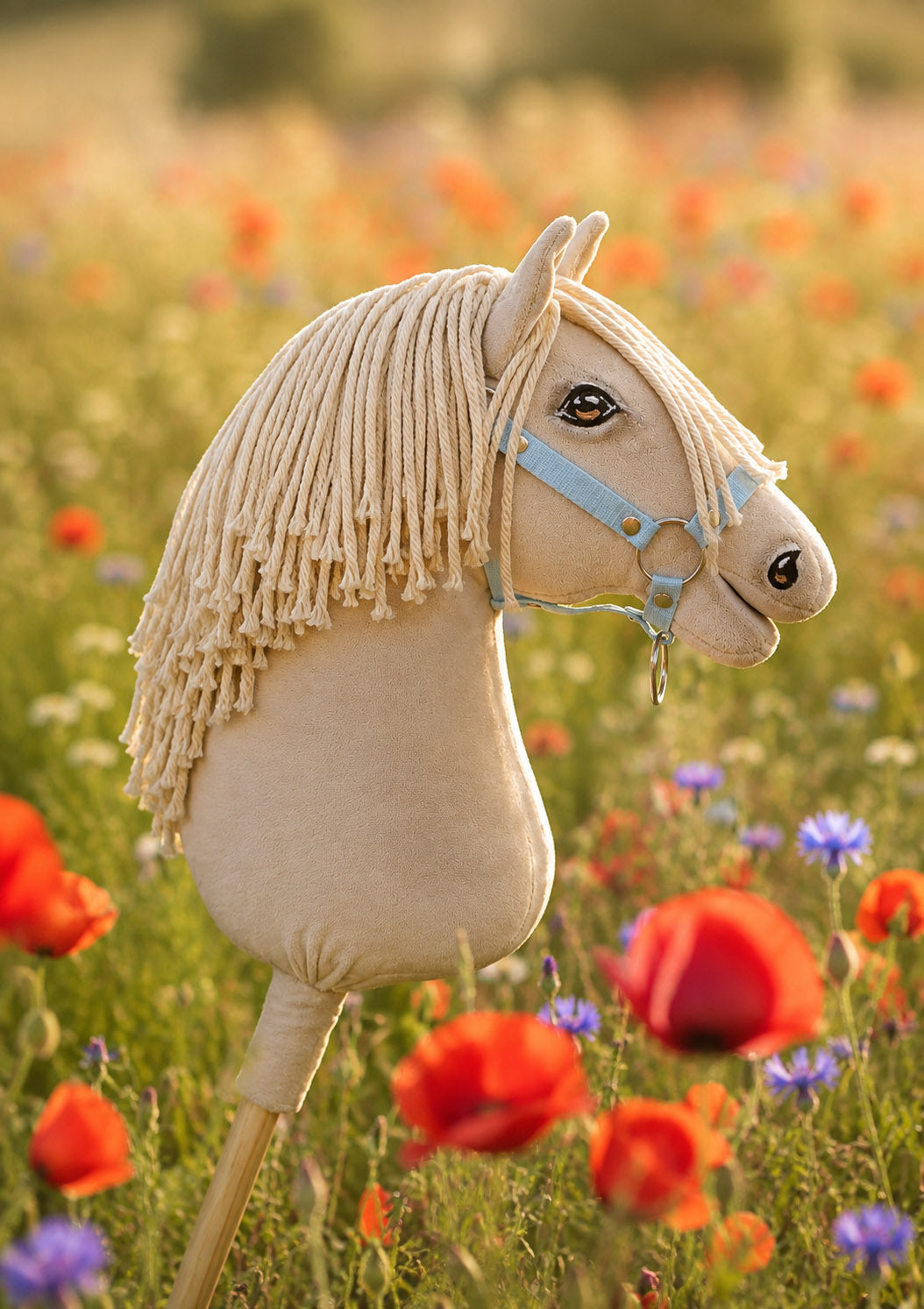 Horse on a stick Super Hobby Horse Premium - cremello horse A3