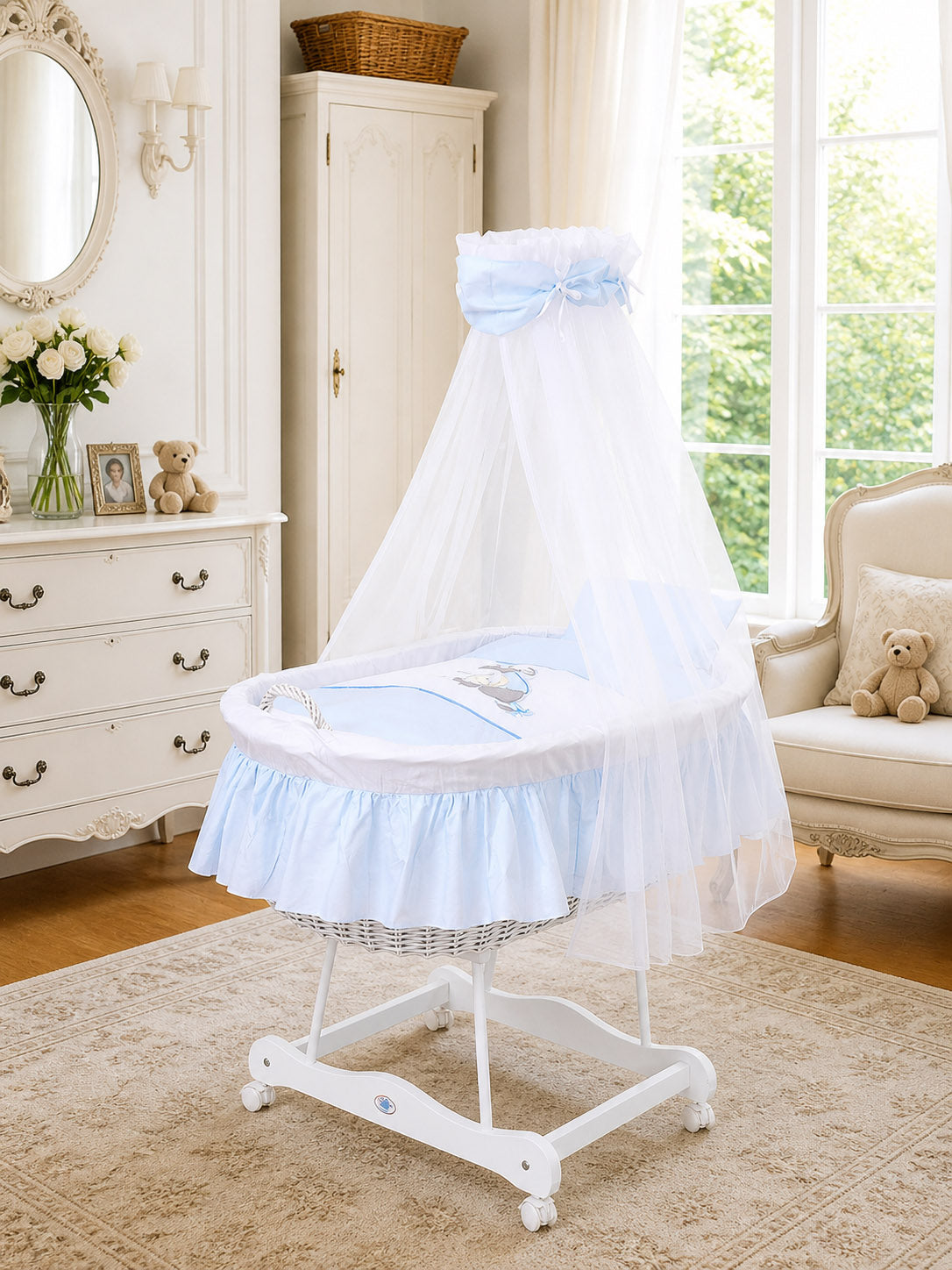 Moses Basket Wicker drape crib Donkey Luca - white + blue bedding