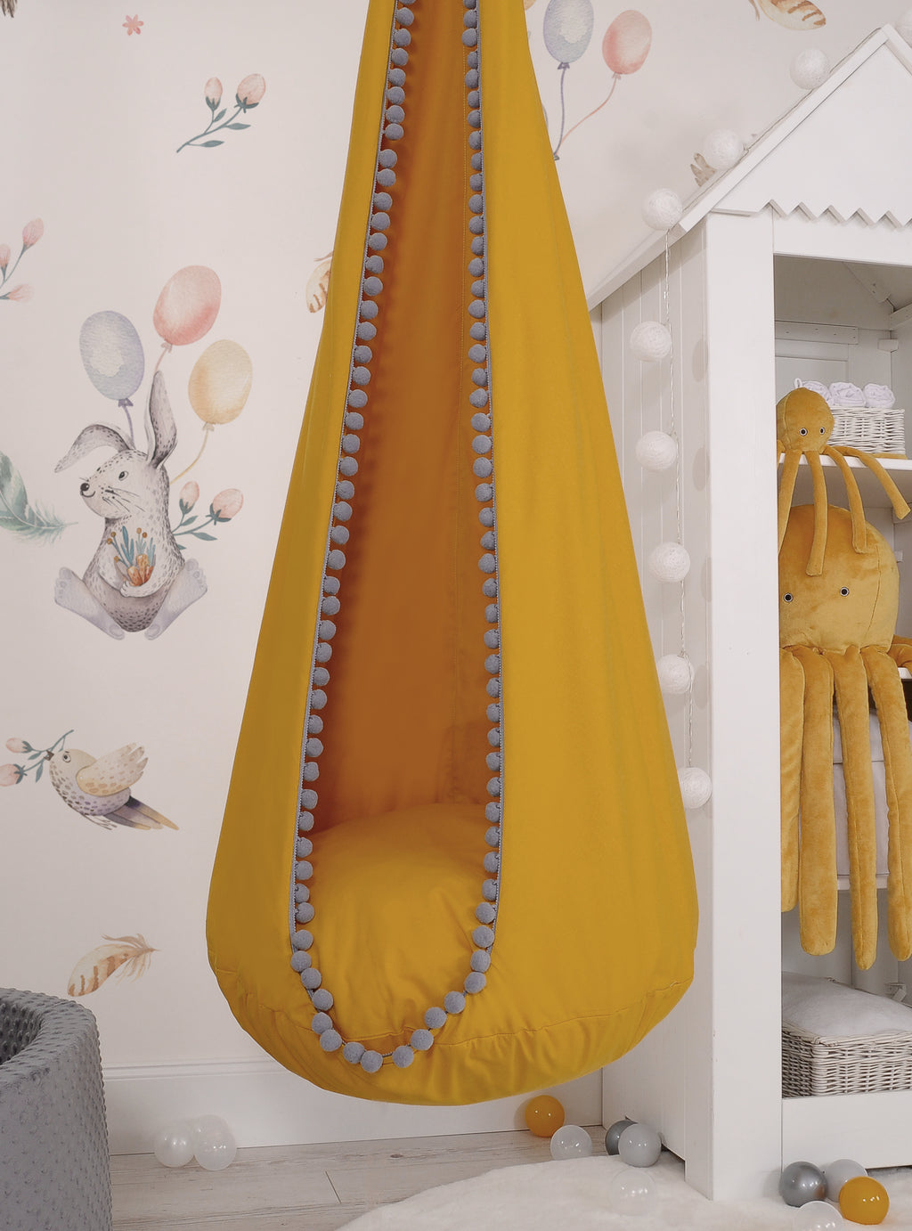 Hanging swing hammock cocoon - honey yellow