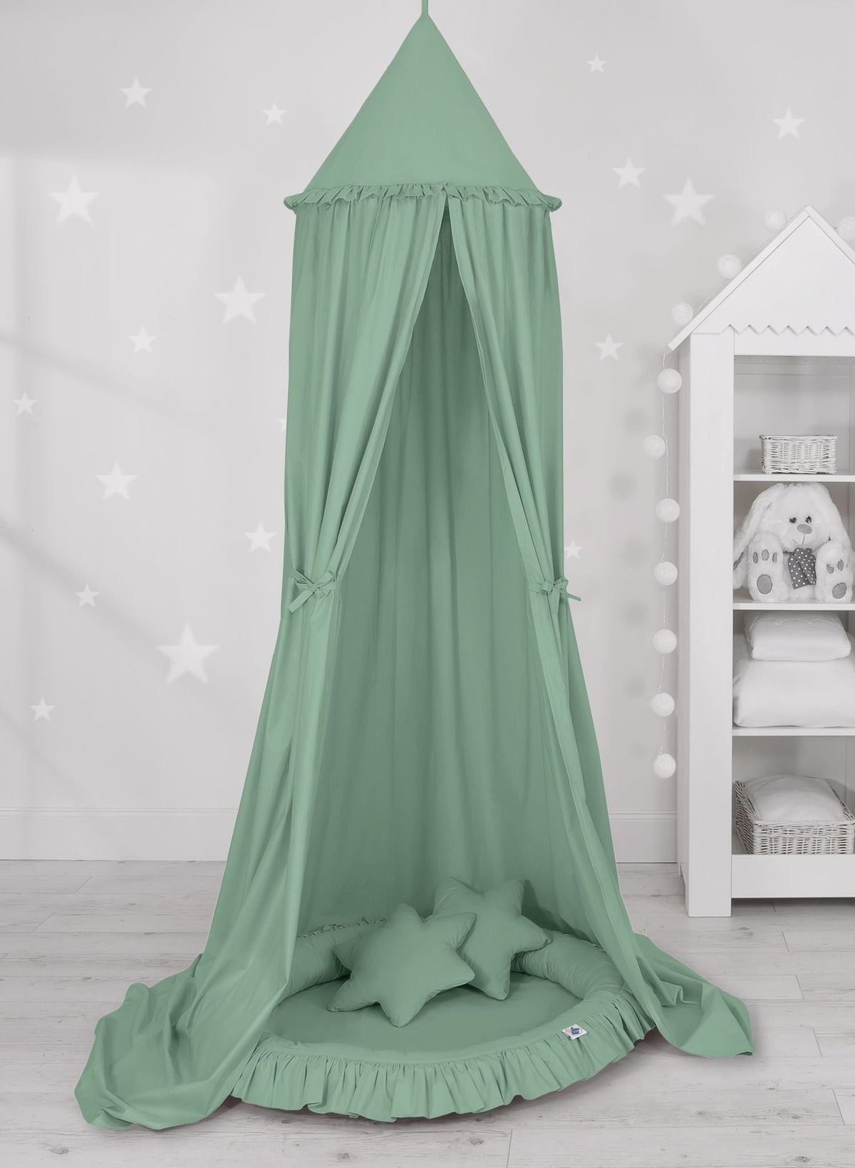 Hanging cotton canopy for children's room - pastelgreen