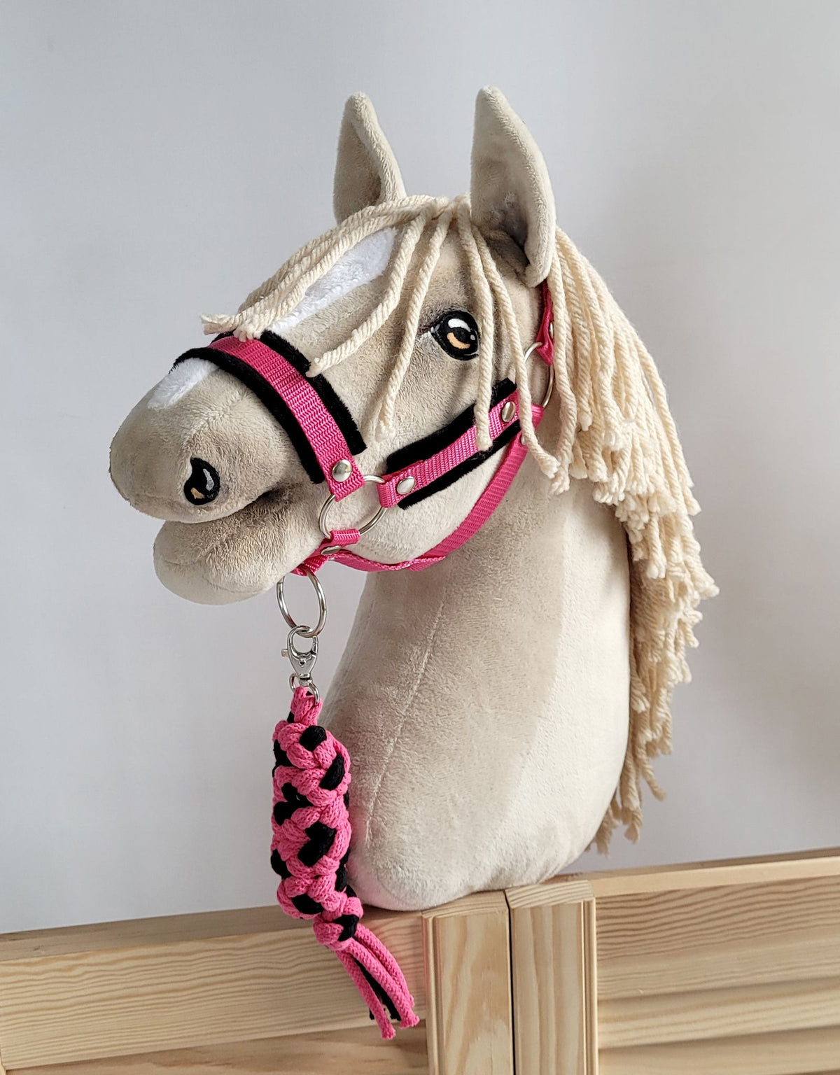Tether for Hobby Horse made of double-twine cord - black-dark pink