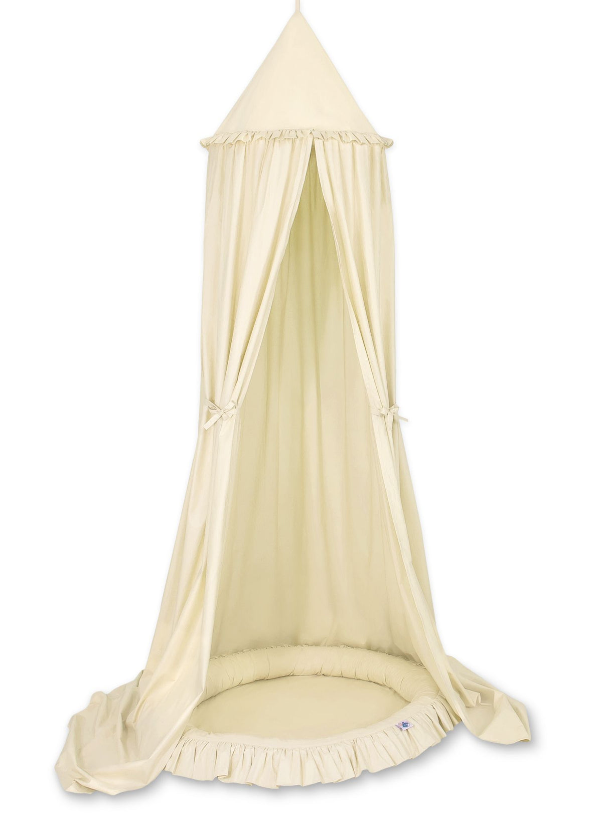Nest with flounce - cream