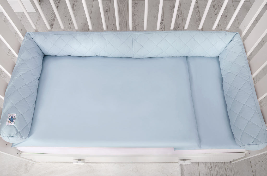 2-in-1 - Baby nest quilted - snake pillow bumper - blue