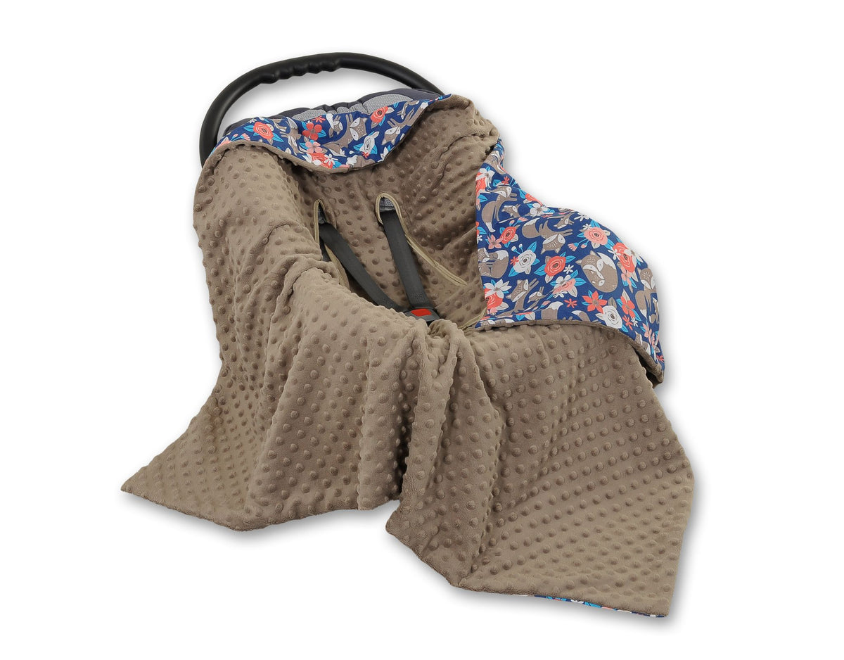 Big double-sided car seat blanket for babies - fox family on blue/brown