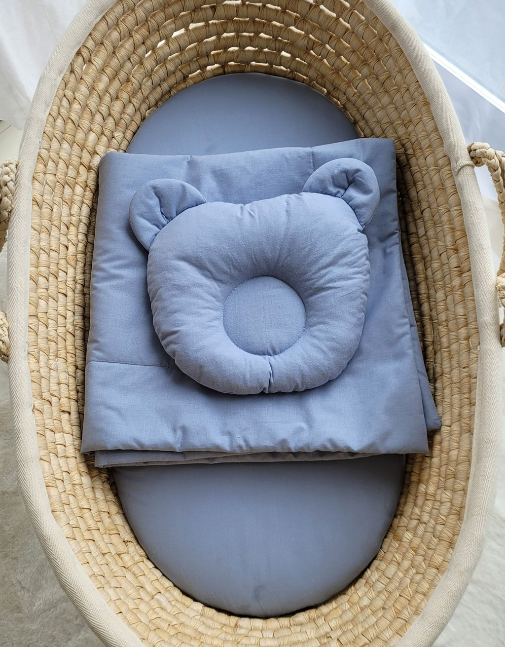 Blanket with pillow - 2pcs set - pastel blue