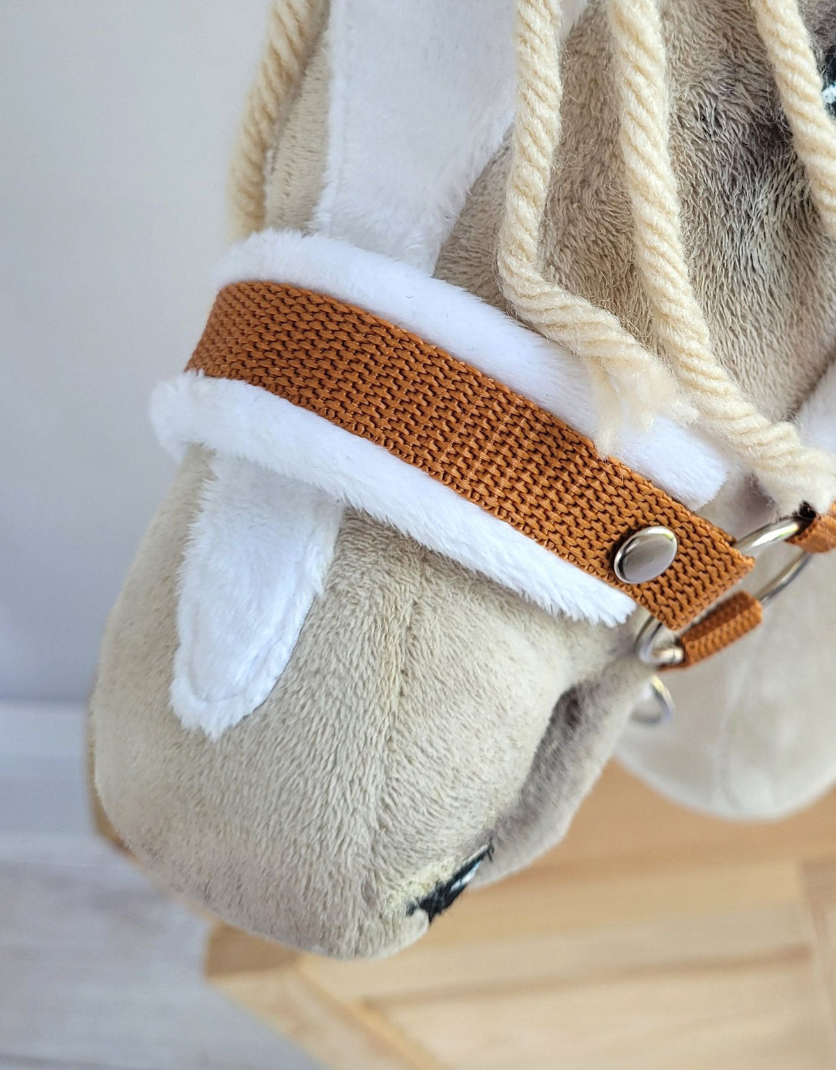 The adjustable halter for Hobby Horse A3 - ginger with white furry