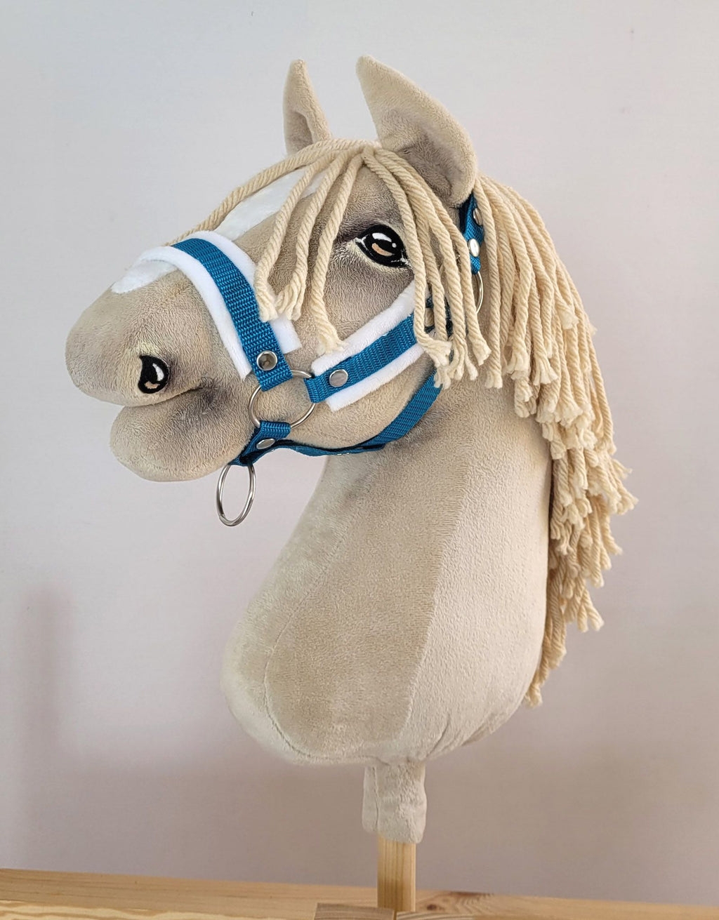Set for Hobby Horse: the halter A3 with white furry + Tether made of cord - white-turquoise
