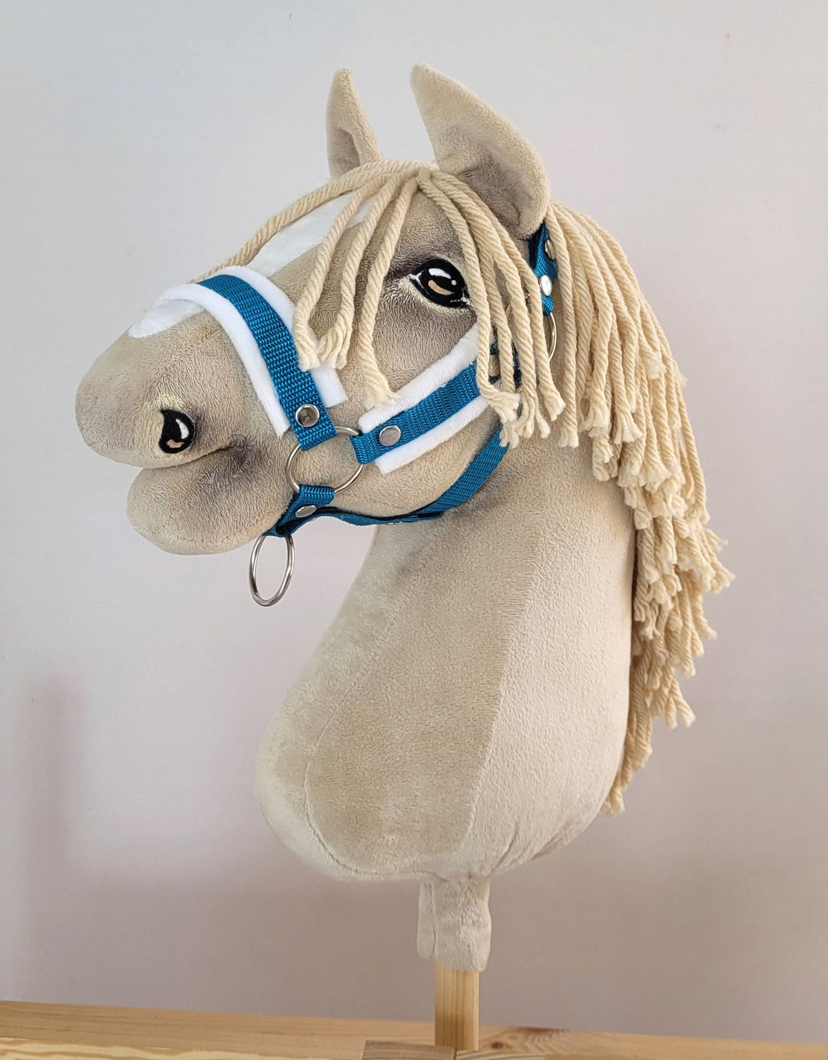 Set for Hobby Horse: the halter A3 with white furry + Tether made of cord - white-turquoise