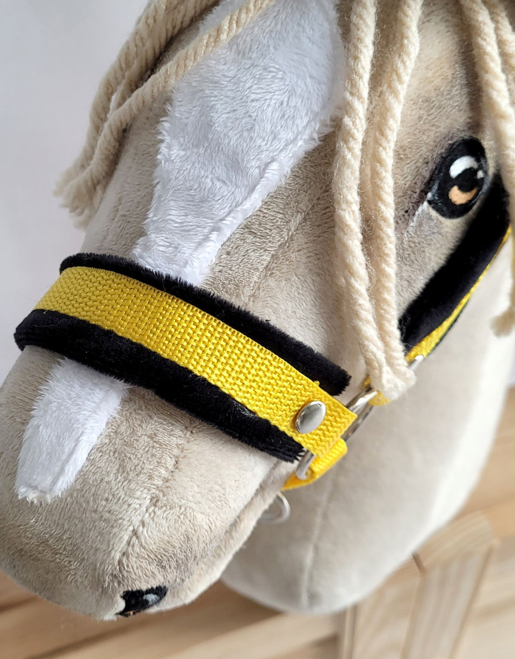 The adjustable halter for Hobby Horse A3 - yellow with black furry
