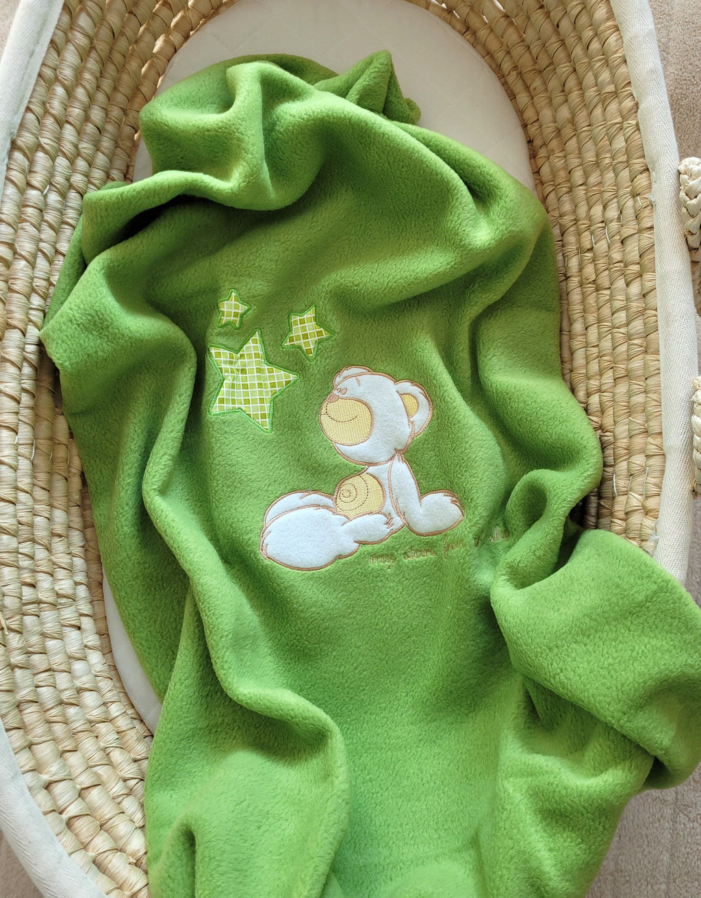 Polar fleece blanket for babies - Carlo- Teddy Bear with Stars green