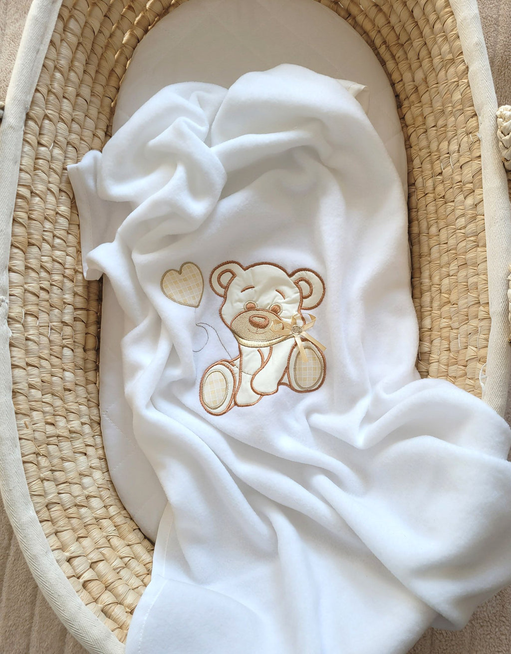 Polar fleece blanket for babies - Bear with bow white