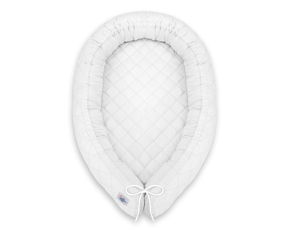 2-in-1 - Baby nest quilted - snake pillow bumper - white
