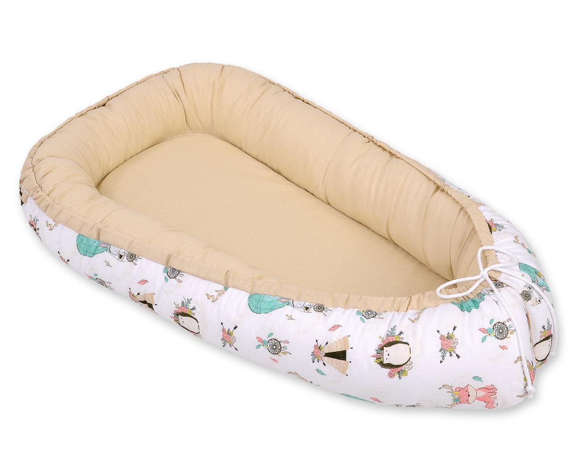 Baby nest double-sided Premium Cocoon for infants BOBONO- foxes beige/beige