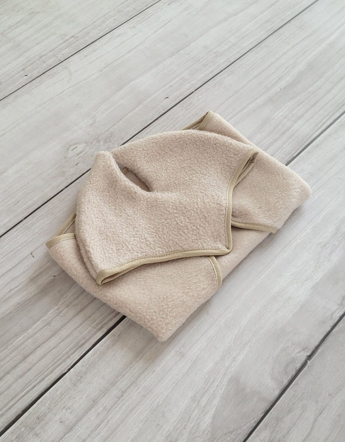Set for Hobby Horse A3: Fleece blanket + earmuffs - beige
