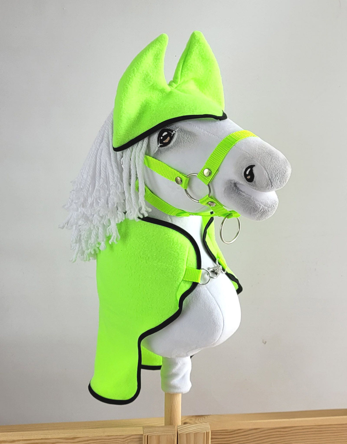 Set for Hobby Horse A4 and A5: Fleece blanket + earmuffs - neon green