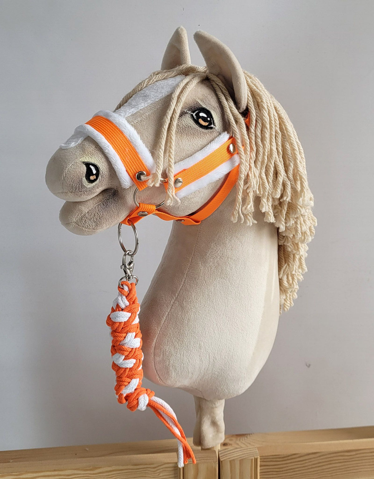 Tether for Hobby Horse made of double-twine cord - neon orange/ white