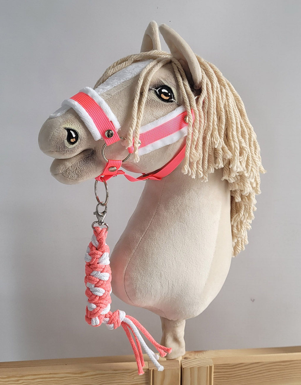 Tether for Hobby Horse made of double-twine cord - neon pink/ white