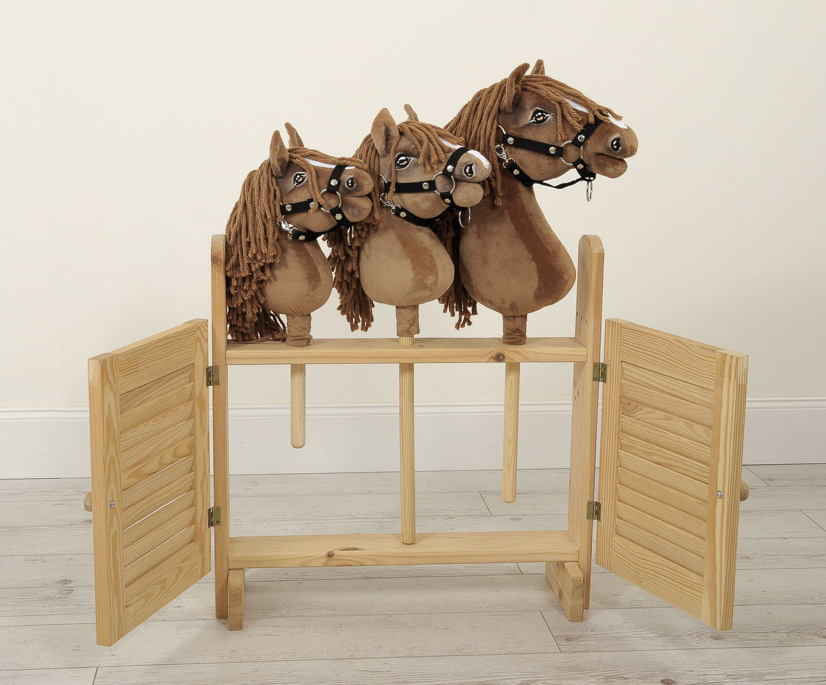Horse on a stick Super Hobby Horse Premium cremello horse A5