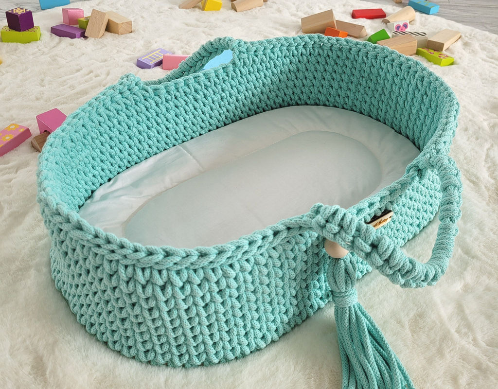 Moses basket BOHO cotton - doll carrier - mint