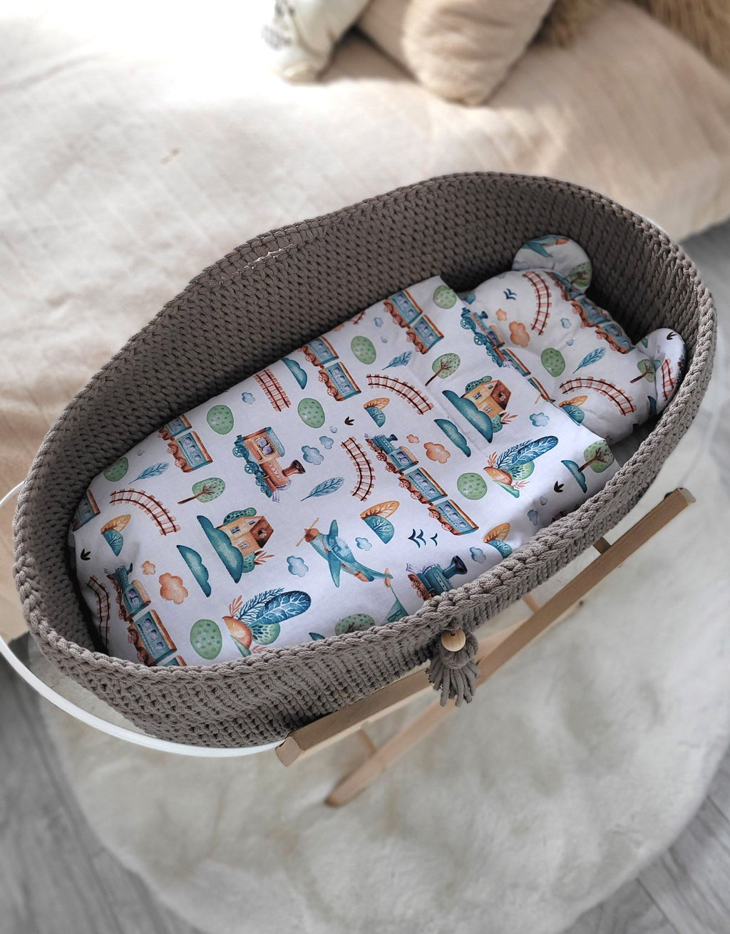 Moses basket BOHO Handmade with stand - mocca