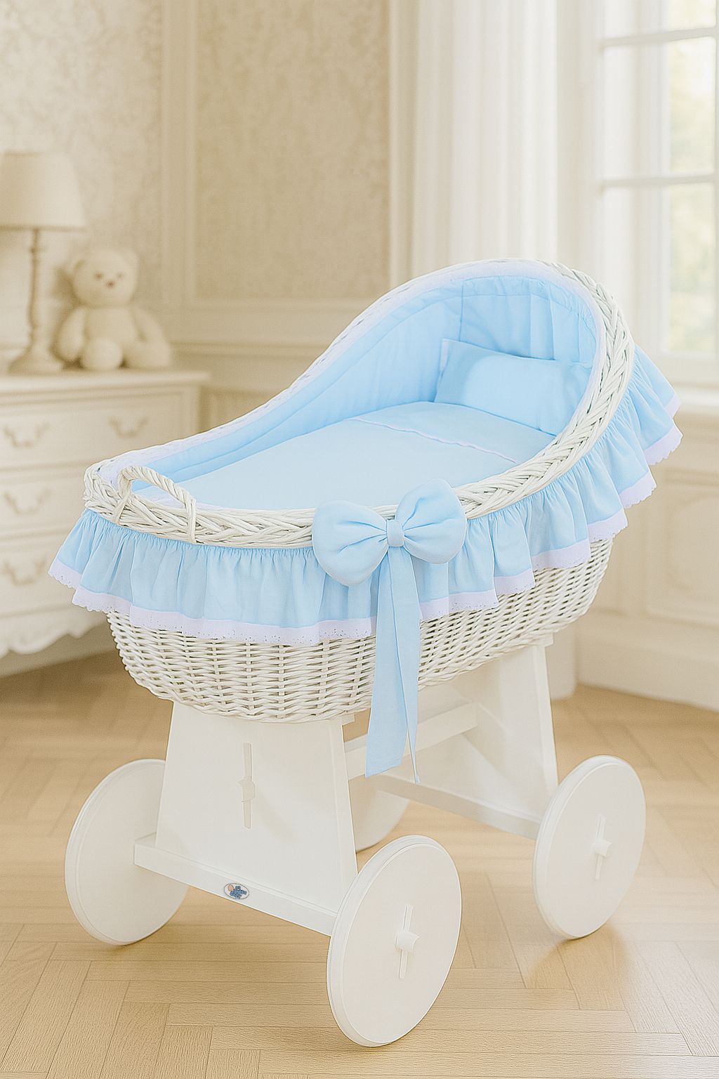 Moses Basket Wicker hood crib Carina - white + blue bedding