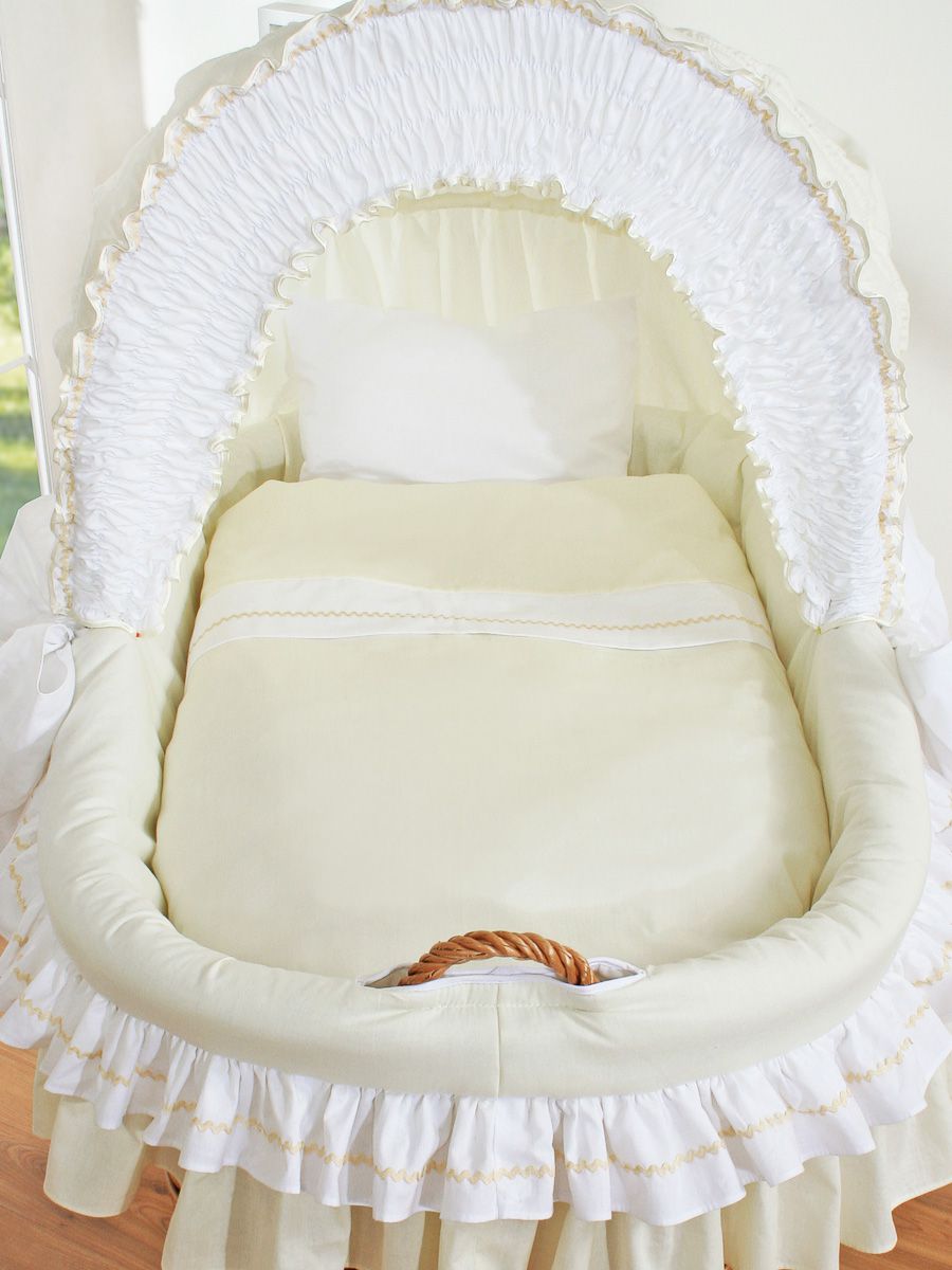 Moses Basket Wicker hood crib Bellamy - natural + cream bedding