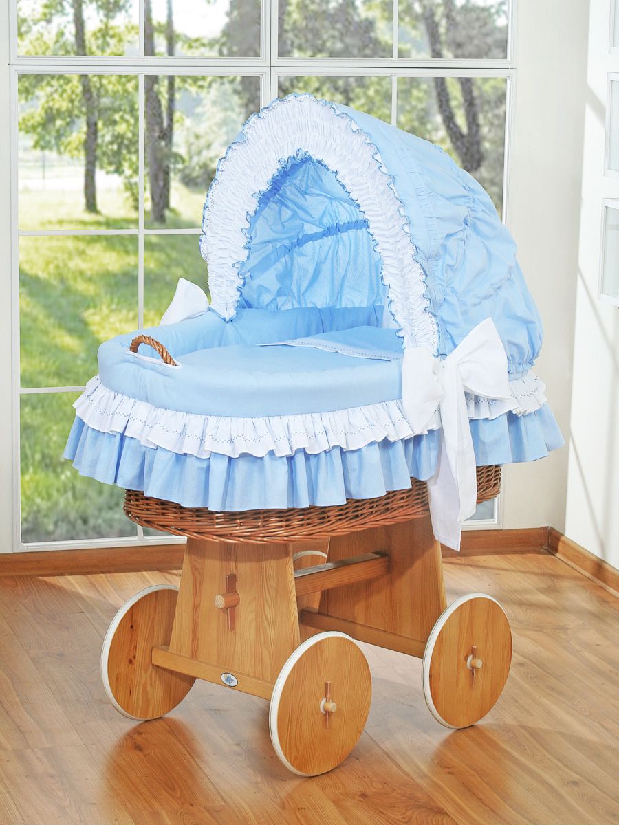 Moses Basket Wicker hood crib Bellamy - natural + blue bedding