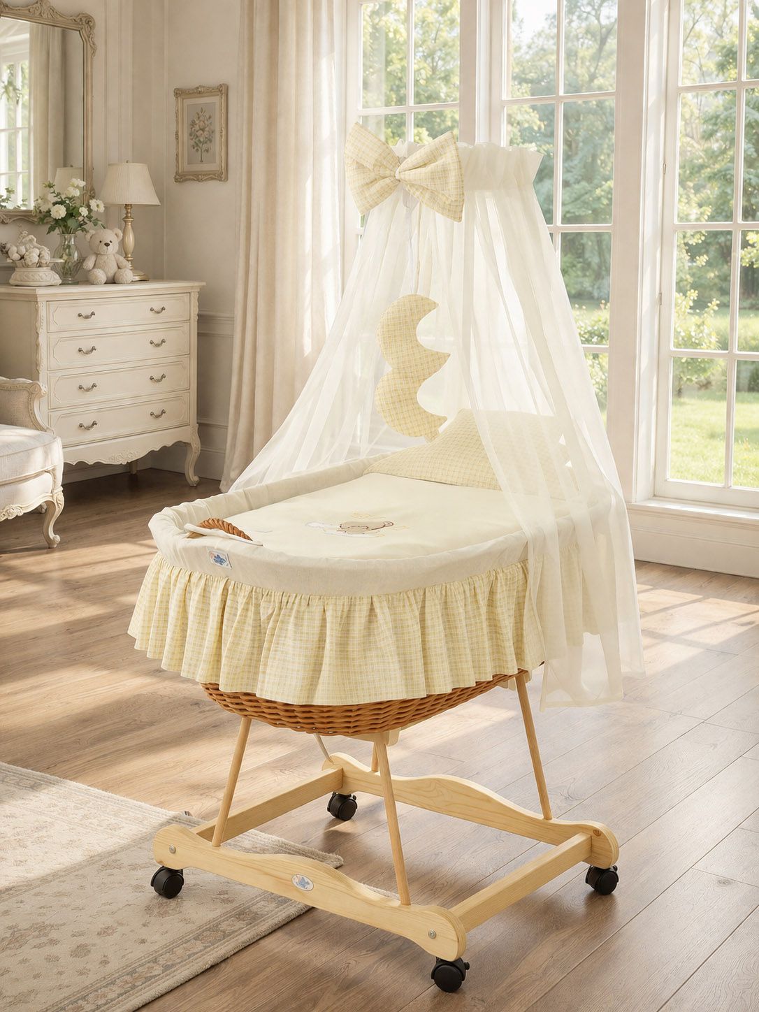 Moses Basket Wicker drape crib Good night - natural + cream bedding