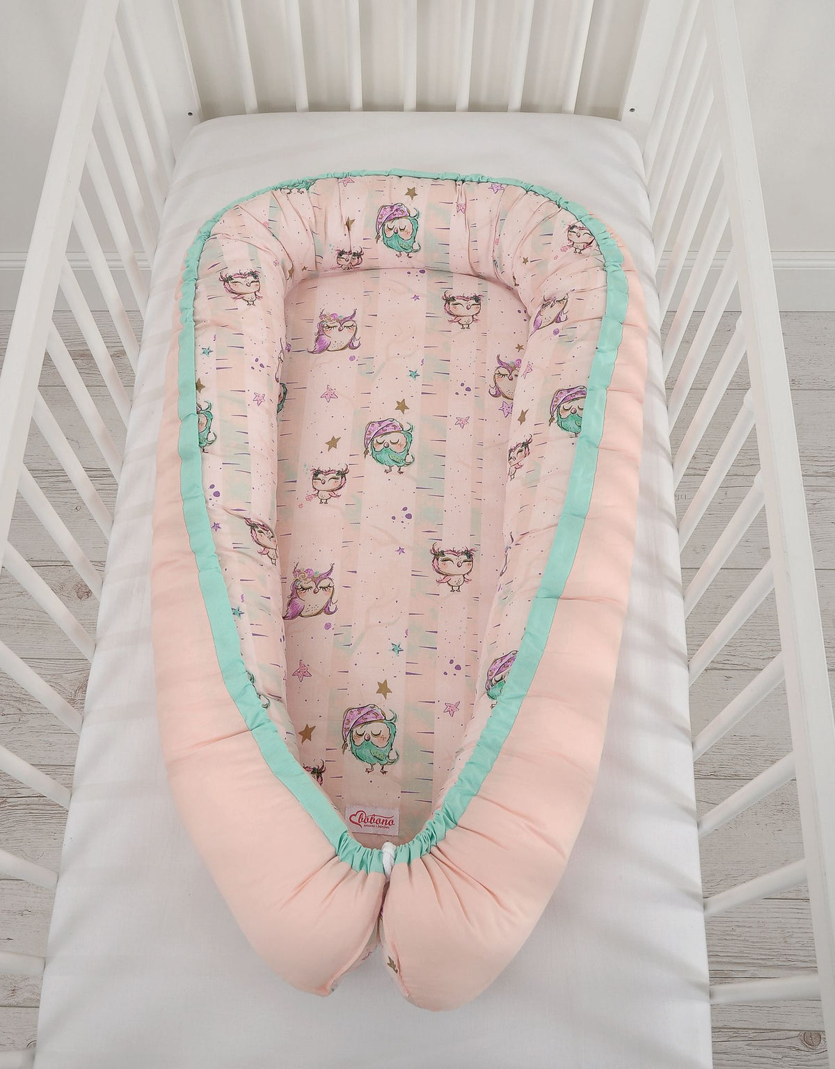 Baby nest double-sided Premium Cocoon for infants BOBONO- owls cream/powder pink