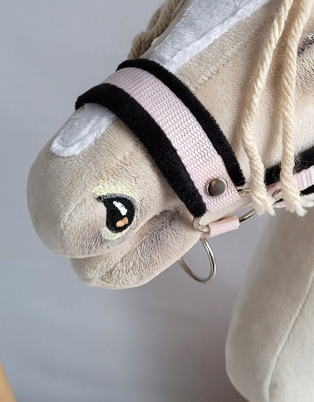 The adjustable halter for Hobby Horse A3 - powder pink with black furry