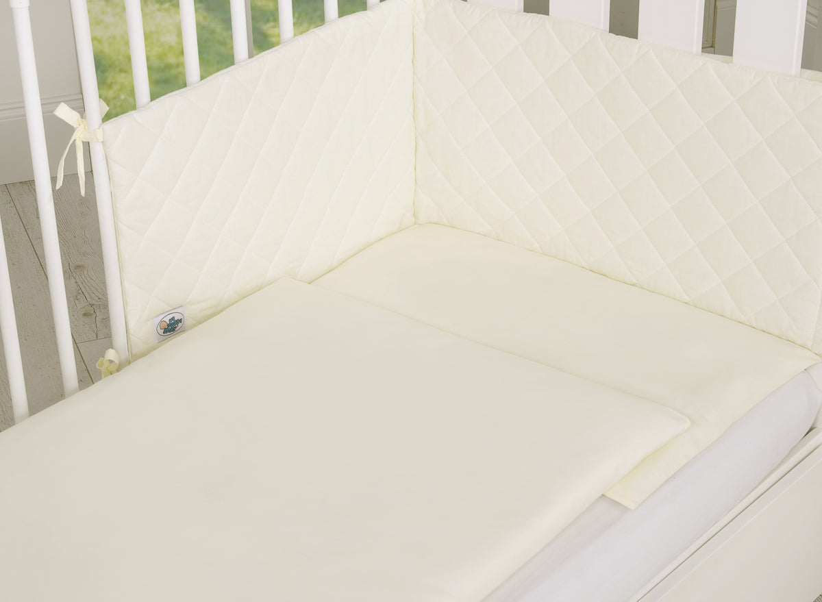 Universal bumper peaked - cream