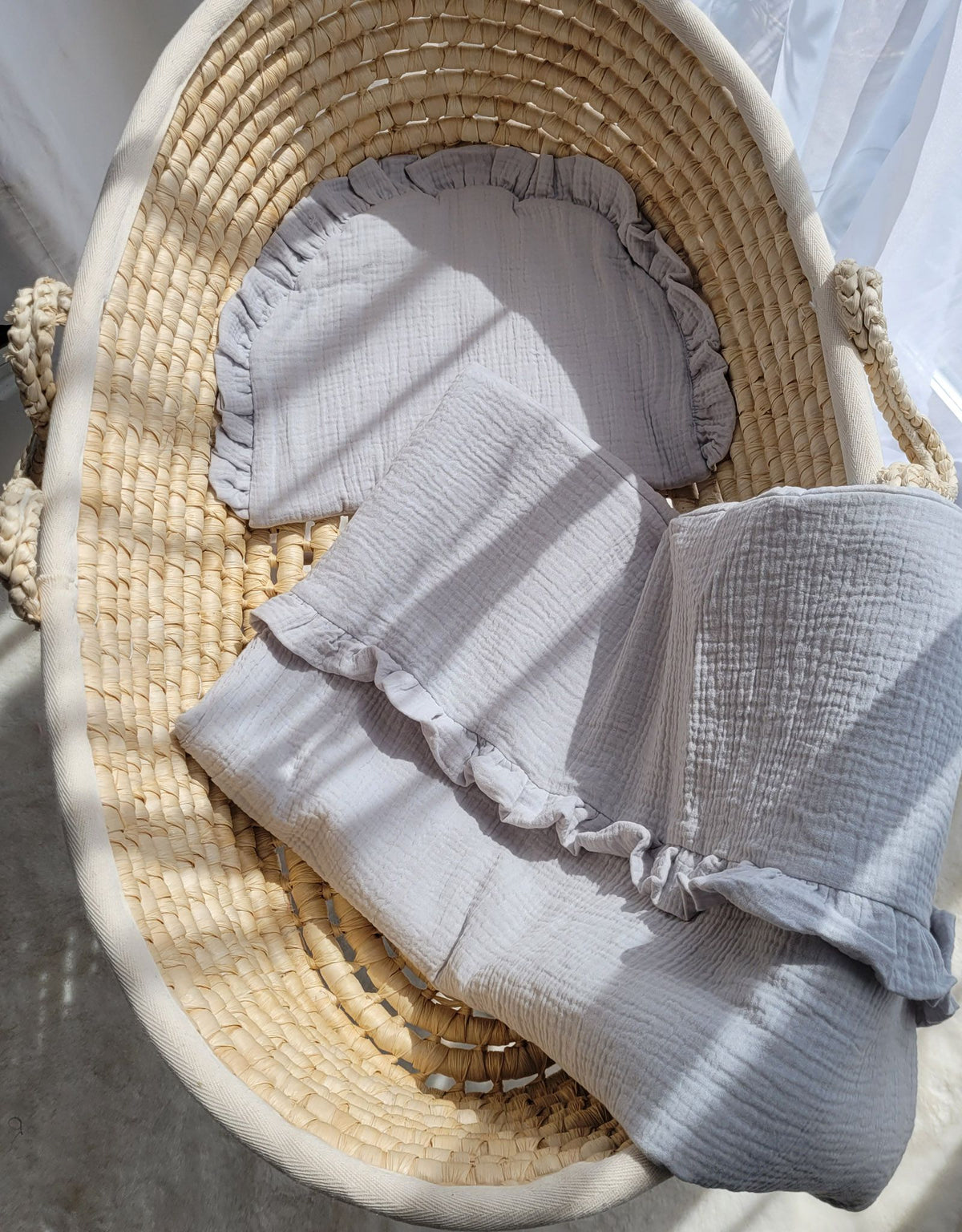 Duvet and a flat pillow MUSLIN with a frill- 2pcs set - grey