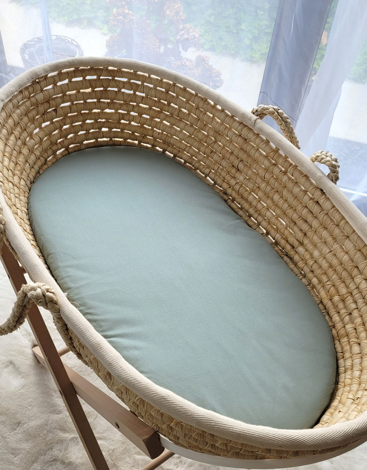 Sheet made of cotton for for prams, moses basket mattress 75x35 cm - pastel green