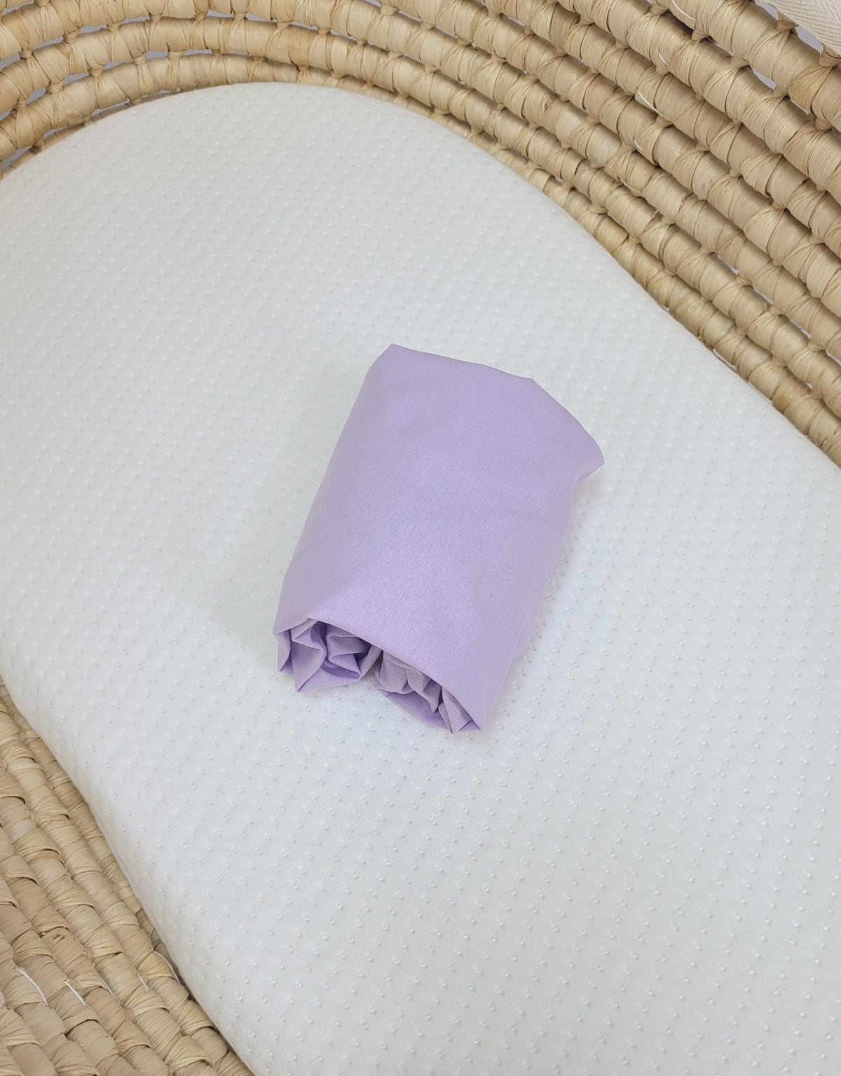 Sheet made of cotton for for prams, moses basket mattress 75x35 cm - lila