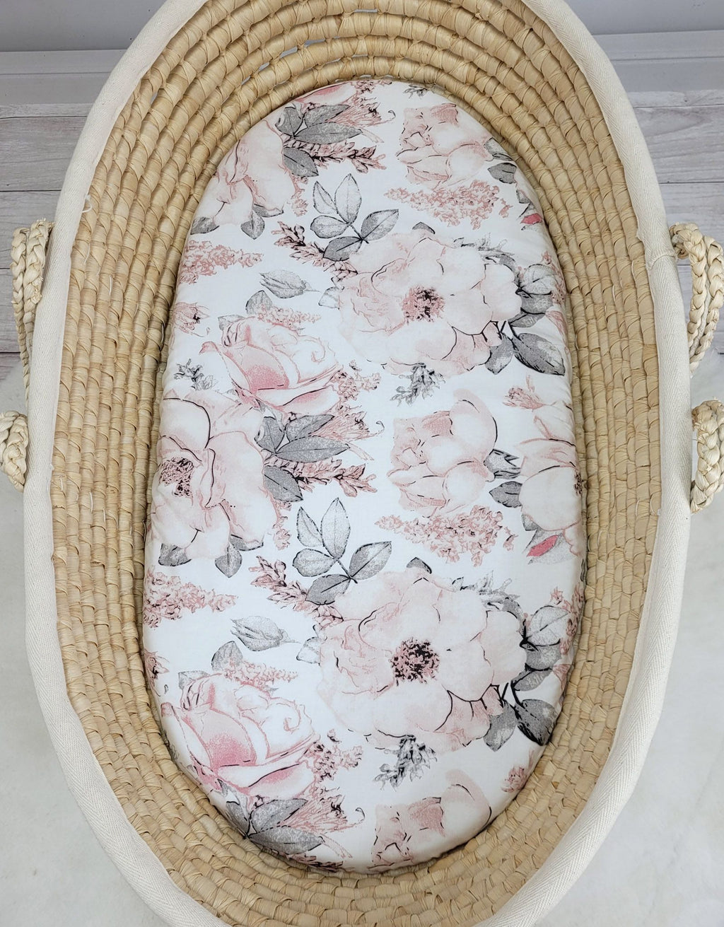 Sheet made of cotton for for prams, moses basket mattress 75x35 cm - Sepia roses