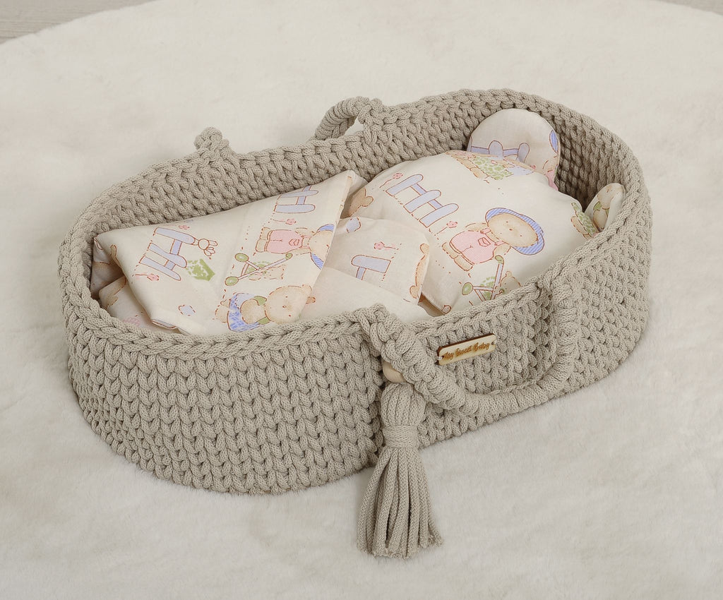 Doll's swaddling cone with pillow - teddy bear family