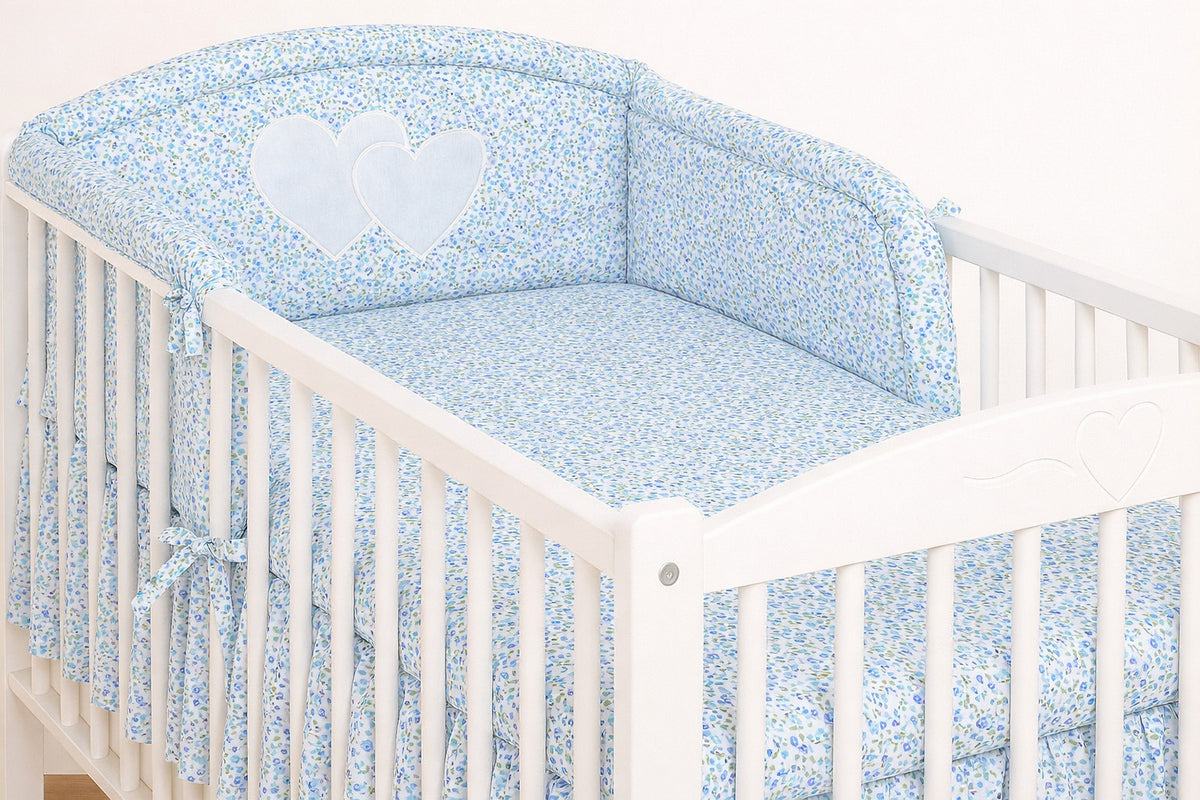 Universal crib rail bumper – Hearts blue flowers