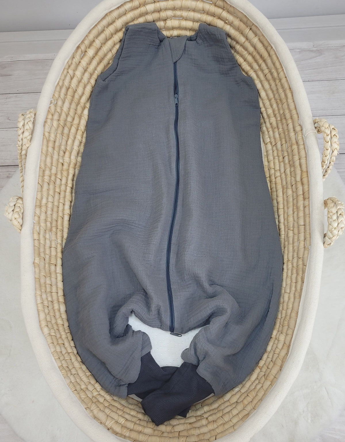 Muslin baby sleeping bag with legs XL 2-4 years for summer TOG 1.0 - anthracite