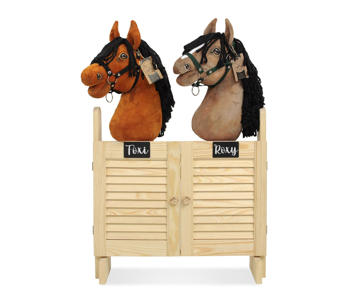Large double Hobby Horse stable with doors
