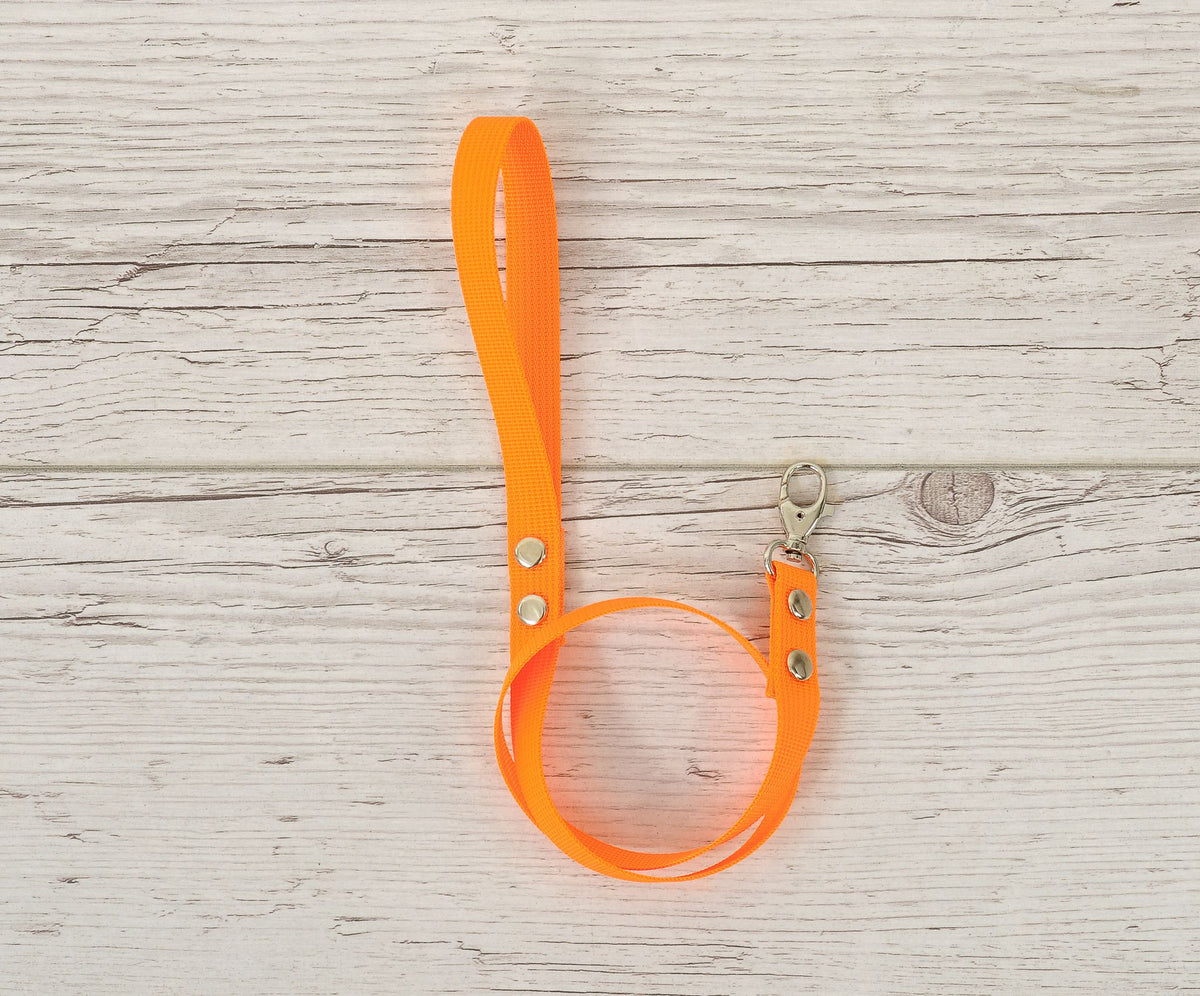 Tether for hobby horse made of webbing tape - neon orange
