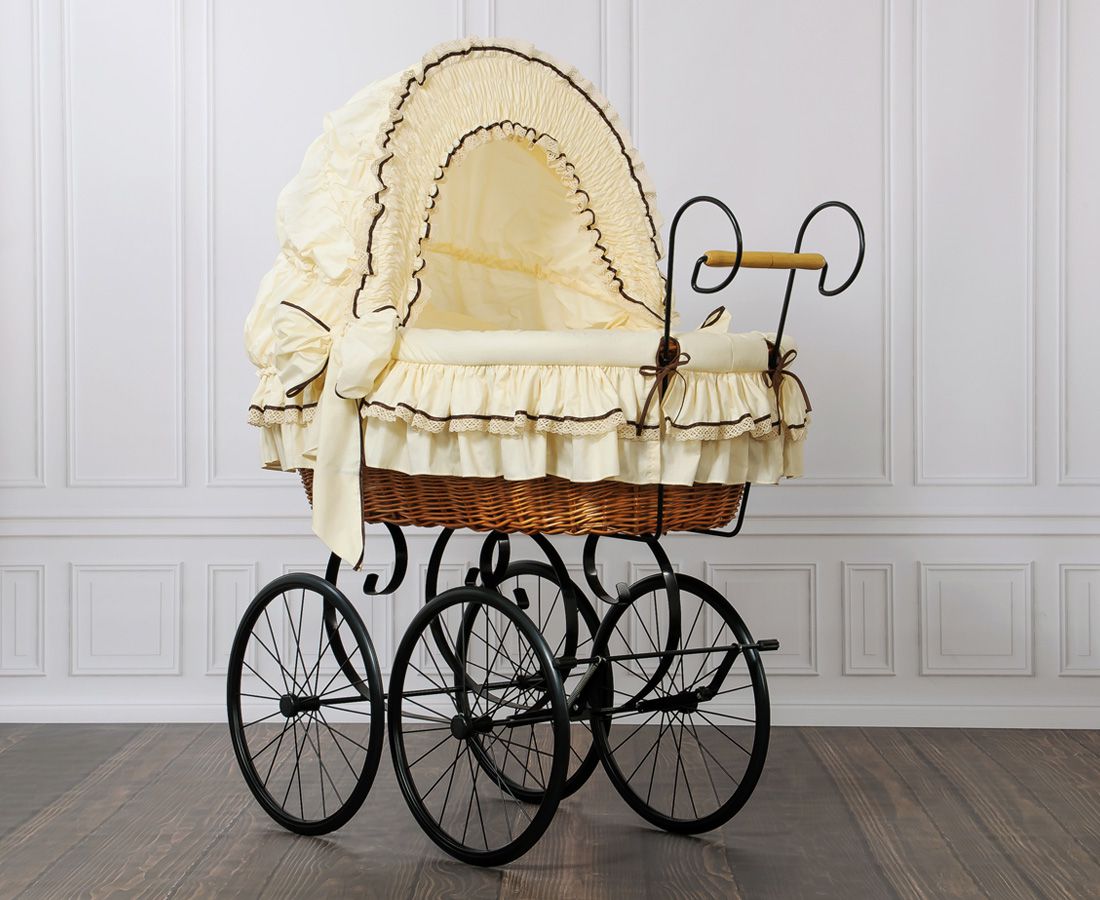 Moses Basket Wicker hood crib Retro wicker crib Emma - natural + cream bedding