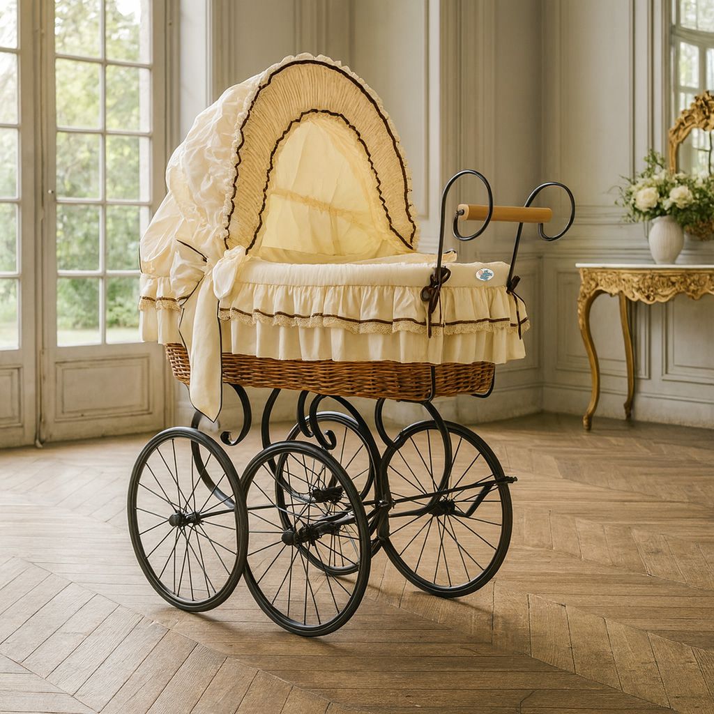 Moses Basket Wicker hood crib Retro wicker crib Emma - natural + cream bedding
